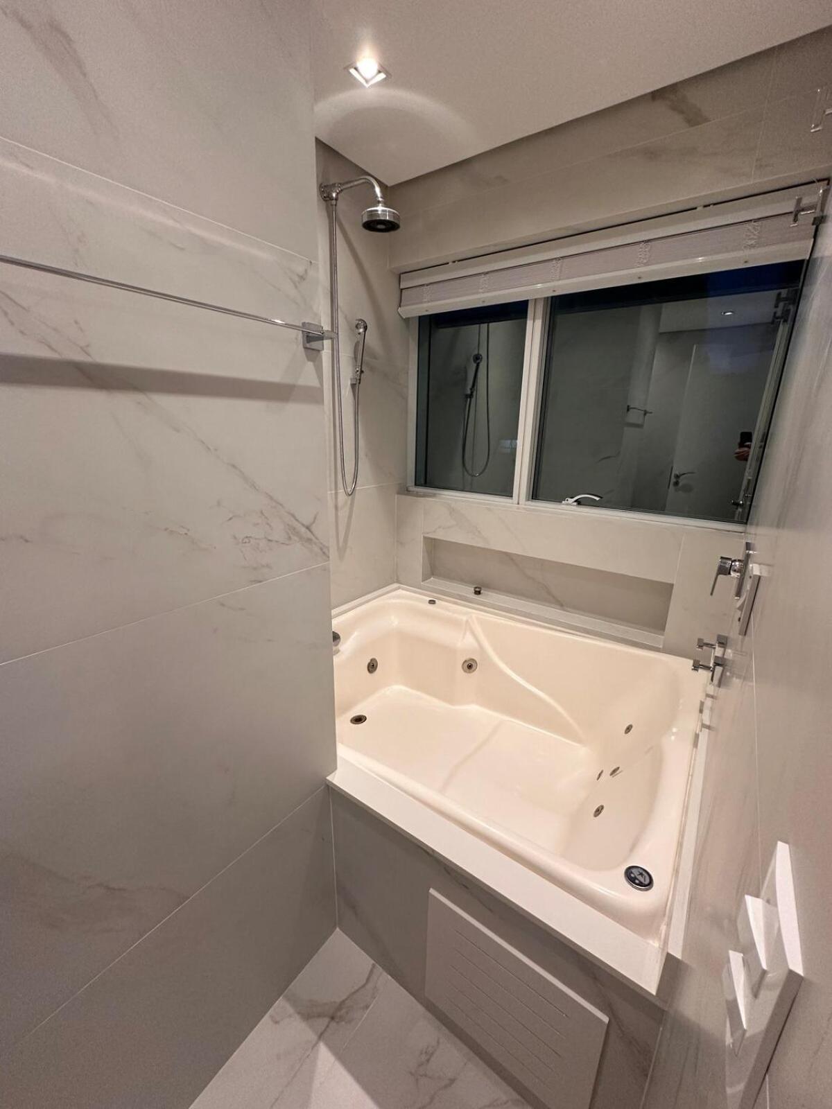 Apartamento Loft Duplex Com Hidromassagem Florianópolis